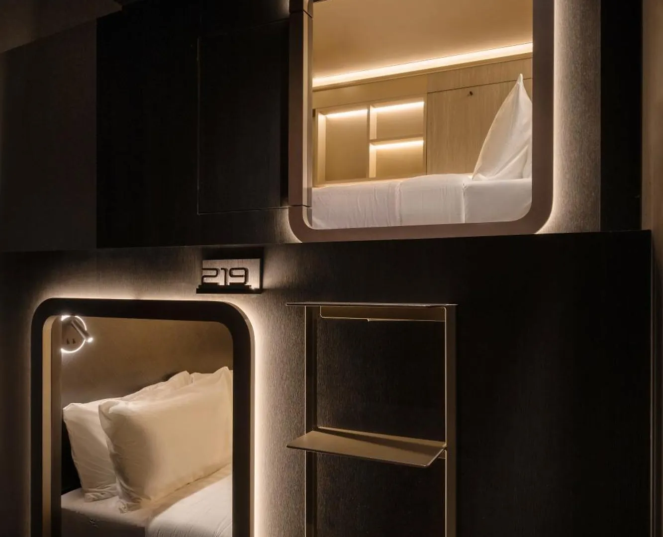Cube Social Boutique Capsule Hotel At Boat Quay Singapur 0*,  Singapur