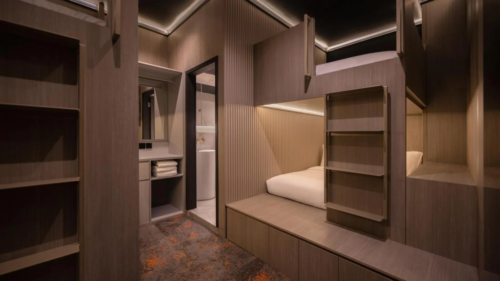 Cube Social Boutique Capsule Hotel At Boat Quay Singapore 0*,