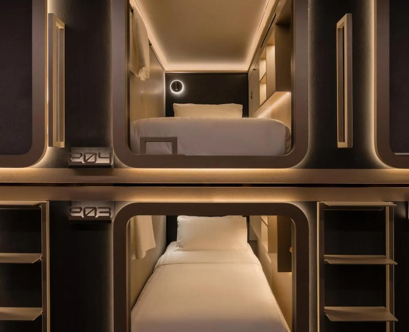 Cube Social Boutique Capsule Hotel At Boat Quay Singapore 0*,  Singapore